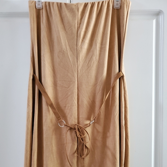 Skirt - Picture 6 of 8